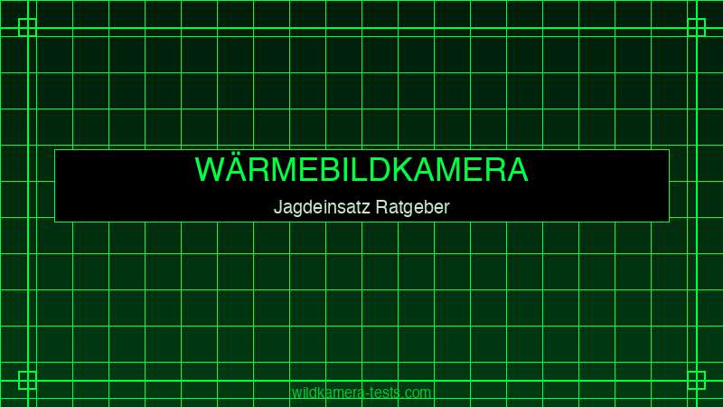 Wärmebildkamera Jagdeinsatz — Jäger beobachtet Wildtiere mit Wärmebildmonokular